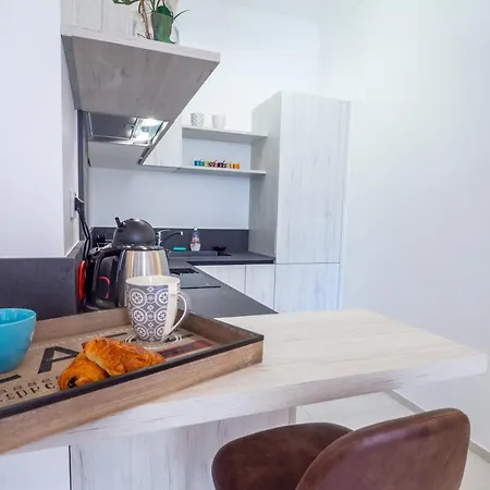 Grand 4 Pieces Centre De Cannes