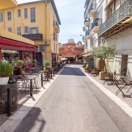 Grand 4 Pieces Centre De Cannes